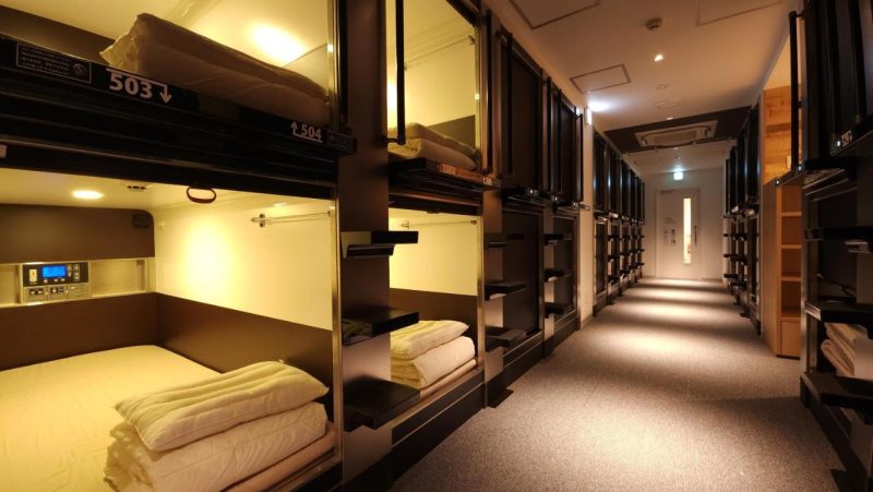 capsule hotels